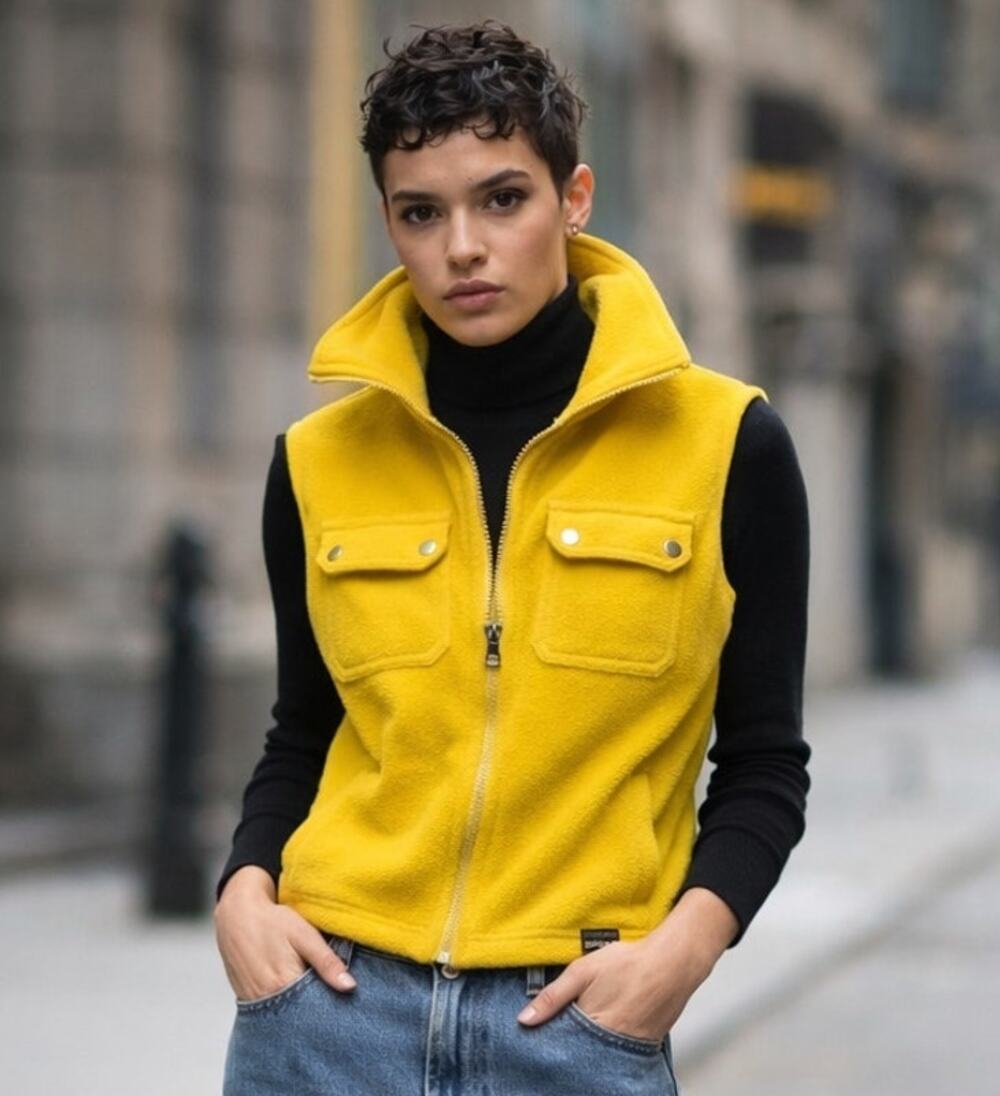 Chaps Sport Women’s Yellow Fleece Vest Size L Full Zip Pockets RN 41381 CA 56658